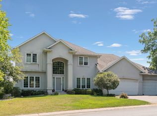 7485 Amberwood Ln, Savage, MN 55378