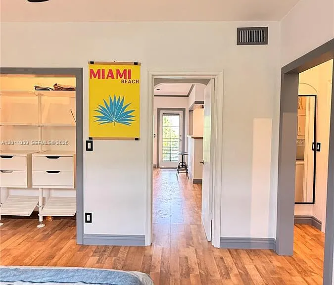 8600 Byron Ave #8 — Photo 34