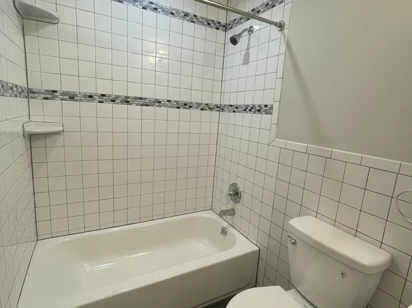 206 Warren Street image 7 of 10