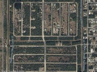 847 Olivia St SW, Palm Bay, FL 32908