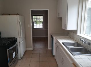 12232 Oxnard St, North Hollywood, CA 91606