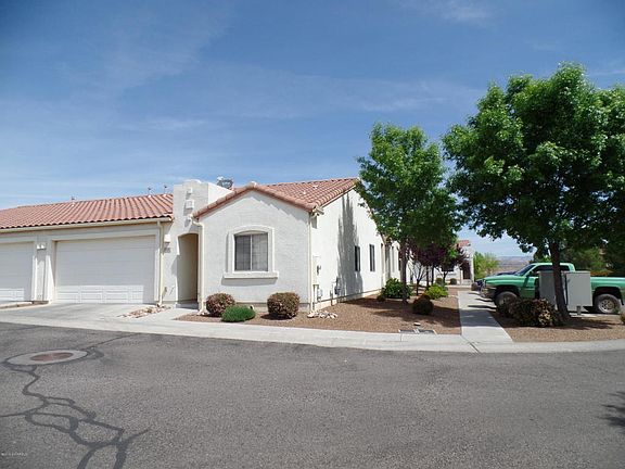 2nd image of 1800 Mariposa Dr