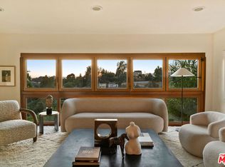 2005 Lemoyne St, Los Angeles, CA 90026