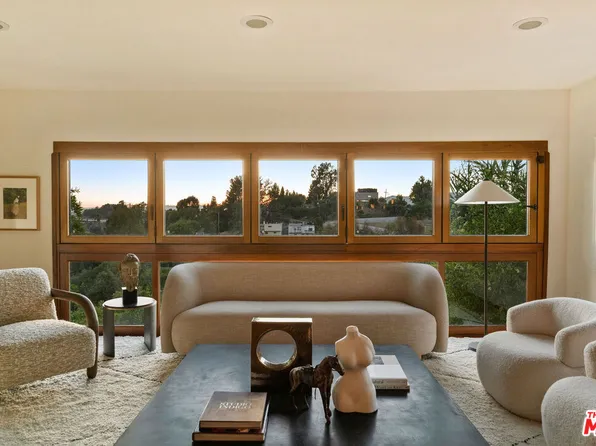 2005 Lemoyne St, Los Angeles, CA 90026