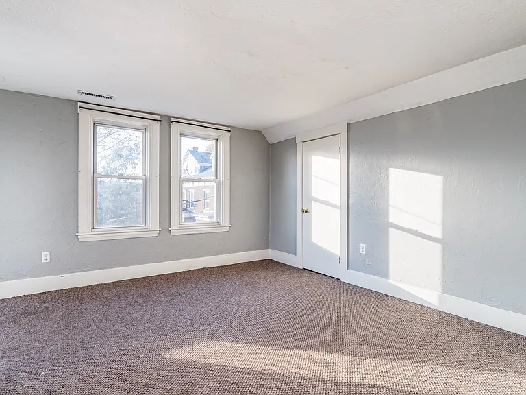 9 Mount Vernon St #3 — Photo 6