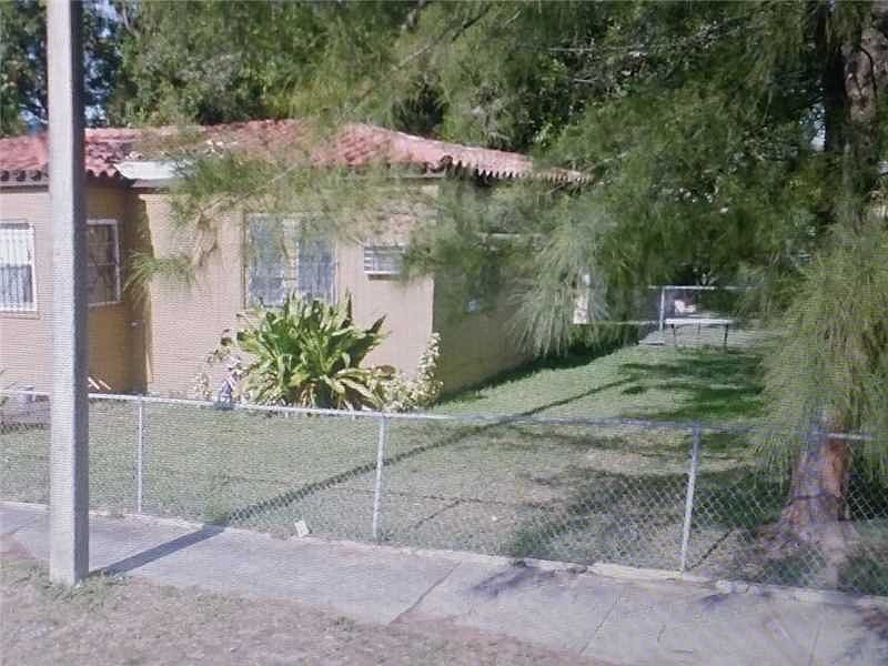 2nd image of 4401 NW 15th Ave