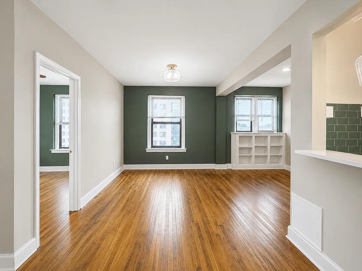 Building Photo - 4429 W Pine Blvd #614