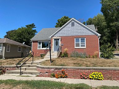 608 Chicago St Audubon Ia 50025 Zillow