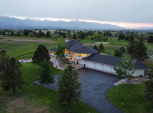 422 Back 9 Ln, Hamilton, MT 59840