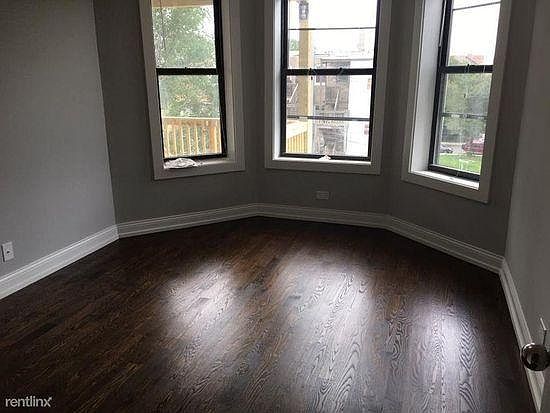 4th image of 6320 S Ingleside Ave APT 3