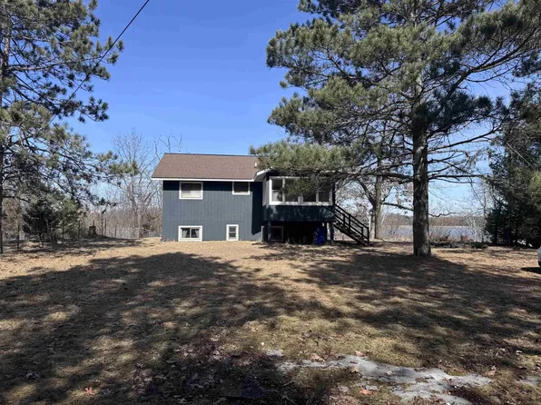 302 Beech Street, Oxford, WI 53952