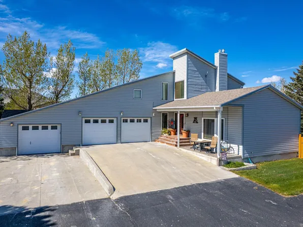 5228 Chuckwagon Trl, Casper, WY 82604