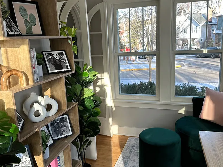 Keyes Ave — Photo 9