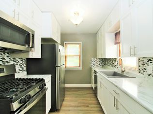 216 High Ave NE, Willmar, MN 56201