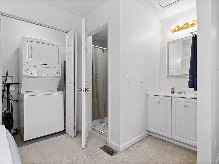 800 Poindexter Ave — Photo 28