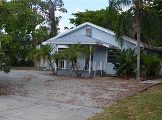 4606 Lombardy Ln, Naples, FL 34112