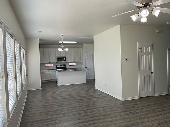 5th image of 5800 Greenmeadow Dr