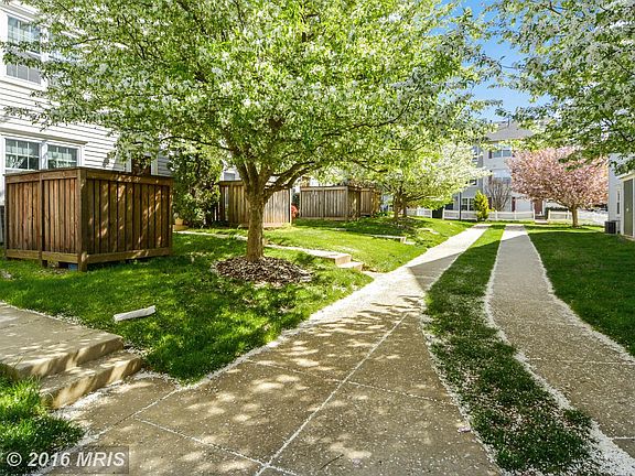 4th image of 19007 Highstream Dr #847