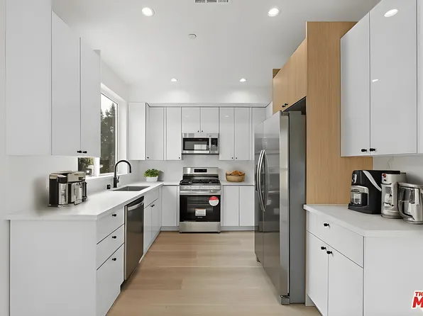 Townhomes at Toluca, 10744 Hortense St #10742, North Hollywood, CA 91602