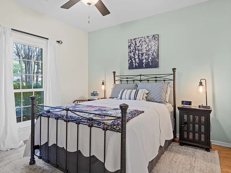 2321 Brittany Grace — Photo 11