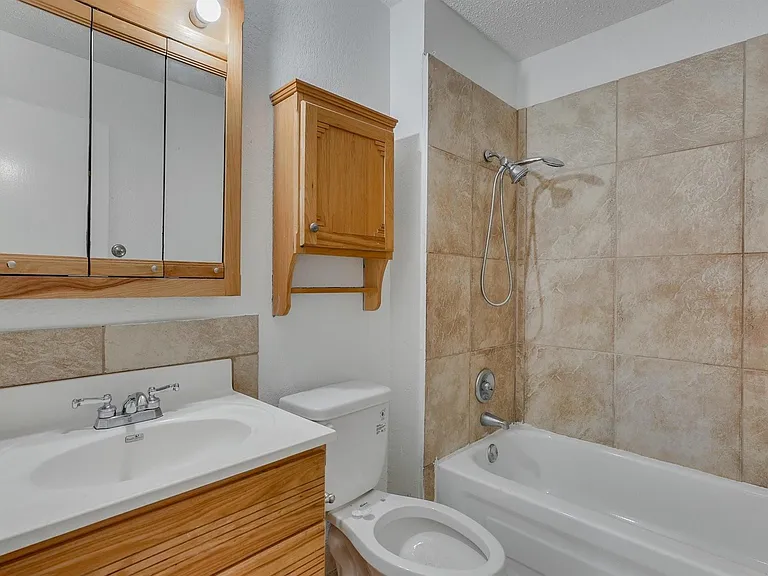 9803 Walnut St #205 — Photo 18