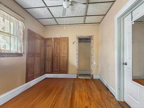 5th image of 219 N 20th St