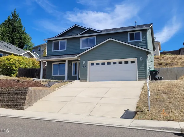 2470 Herrington Way, Medford, OR 97504
