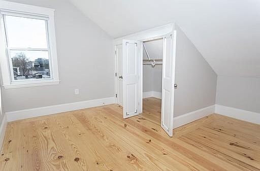 5th image of 132 North St #U7