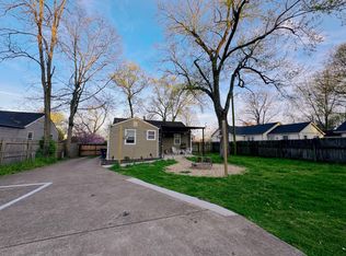 1032 Horseshoe Dr, Nashville, TN 37216
