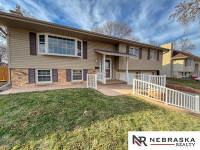 1112 Lafayette Dr, Papillion, NE, 68046