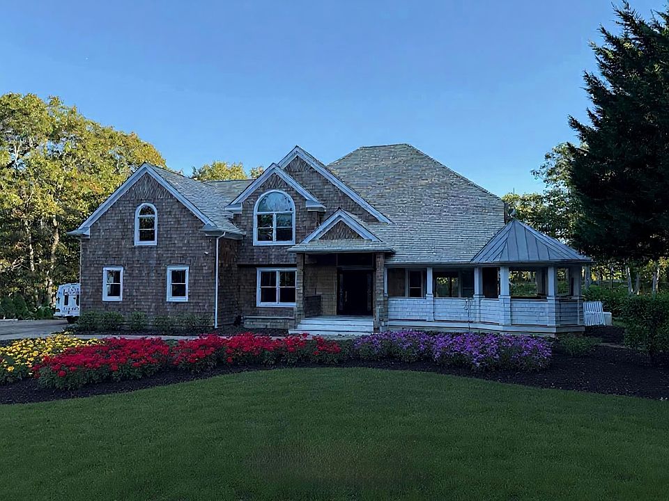 1st image of 22 Red Creek Cir