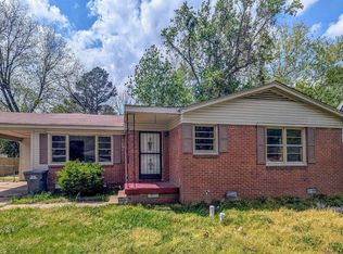 1209 Holly St, Jonesboro, AR 72401