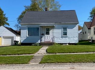 207 Rolland St, Algoma, WI 54201
