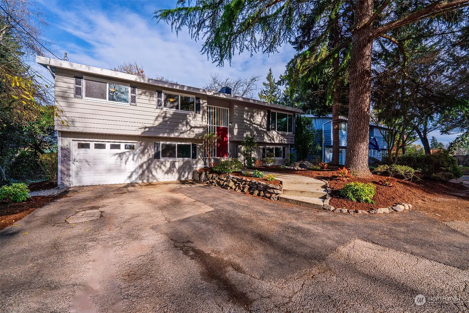 4032 S 150th Street photo 1
