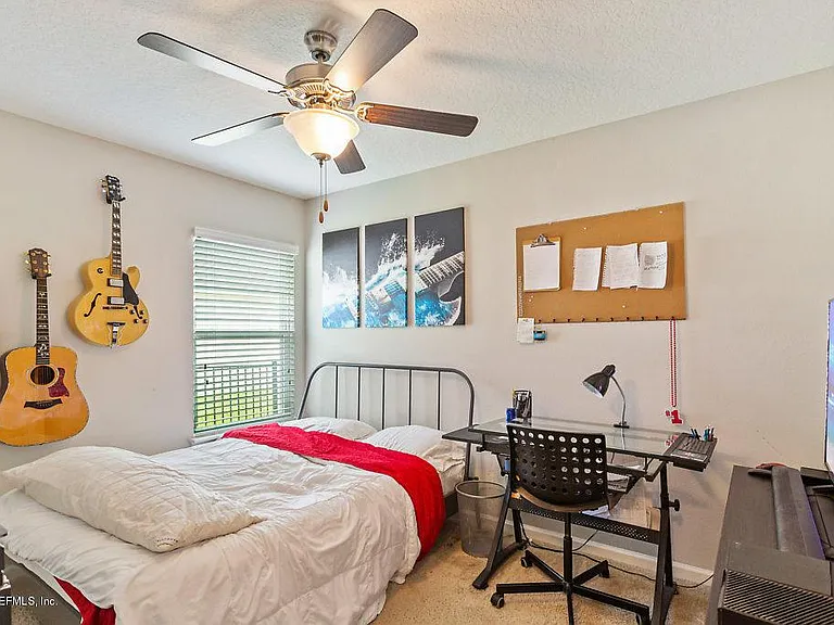 589 Seville Pkwy — Photo 7