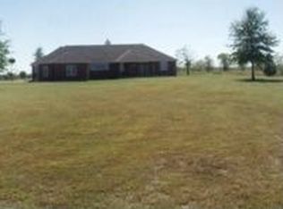 3606 Oakwood Dr, Odessa, MO 64076