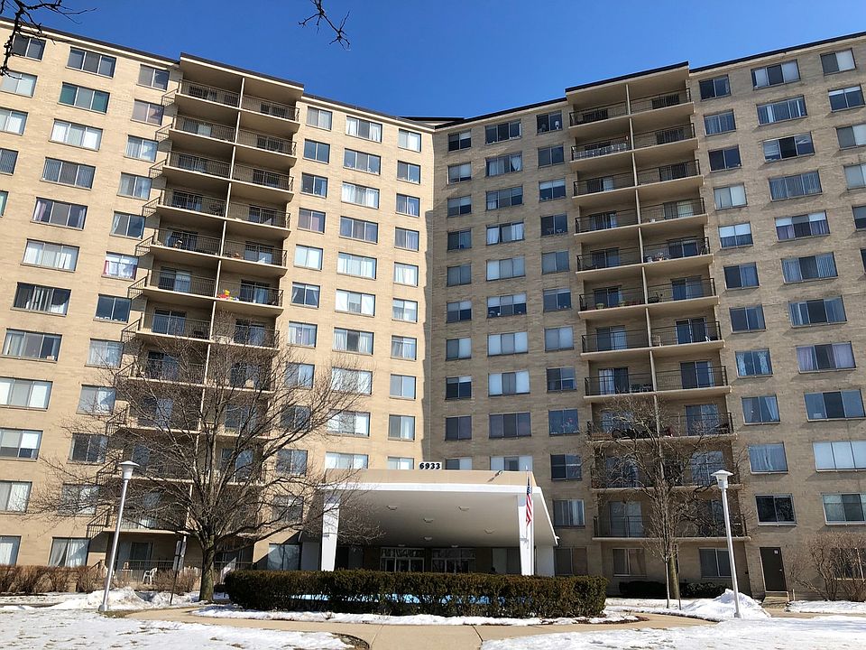 1st image of 6933 N Kedzie Ave APT 907
