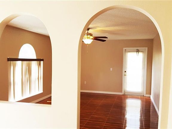 5th image of 2765 Sweet Springs St