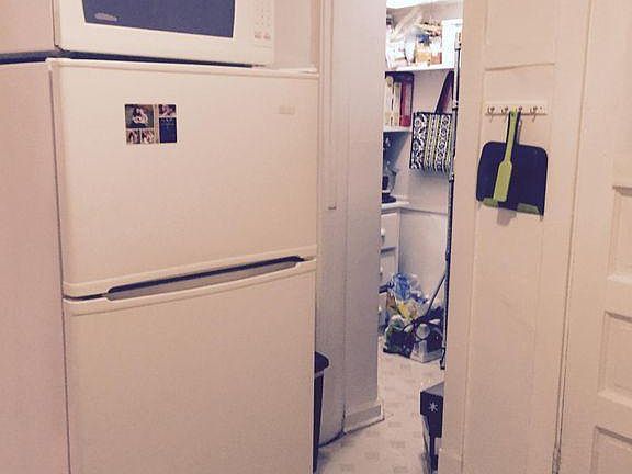 3rd image of 2600 W Gunnison St #1F