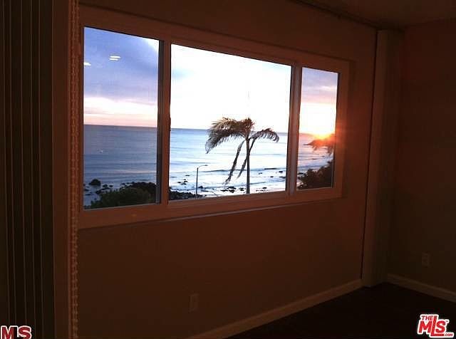 1st image of 18004 Coastline Dr