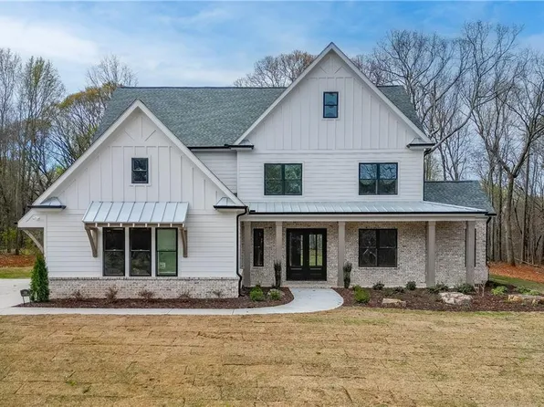 128 Ivey Trace Ct, Pendergrass, GA 30567
