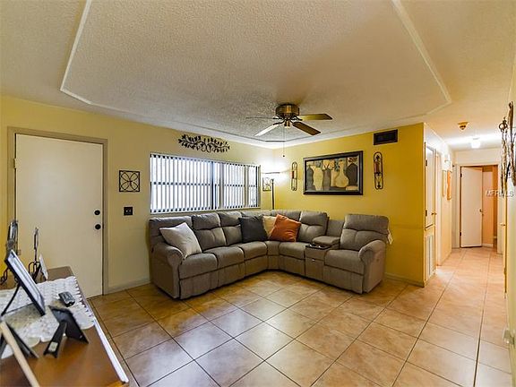 4th image of 1016 Maya Ave