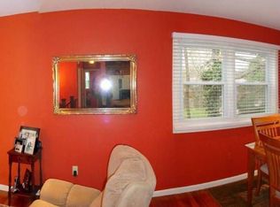 32 Smithfield Ave, Lawrence Township, NJ 08648