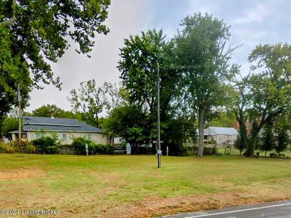 502 E Vaughn Dr, Madison, IN 47250
