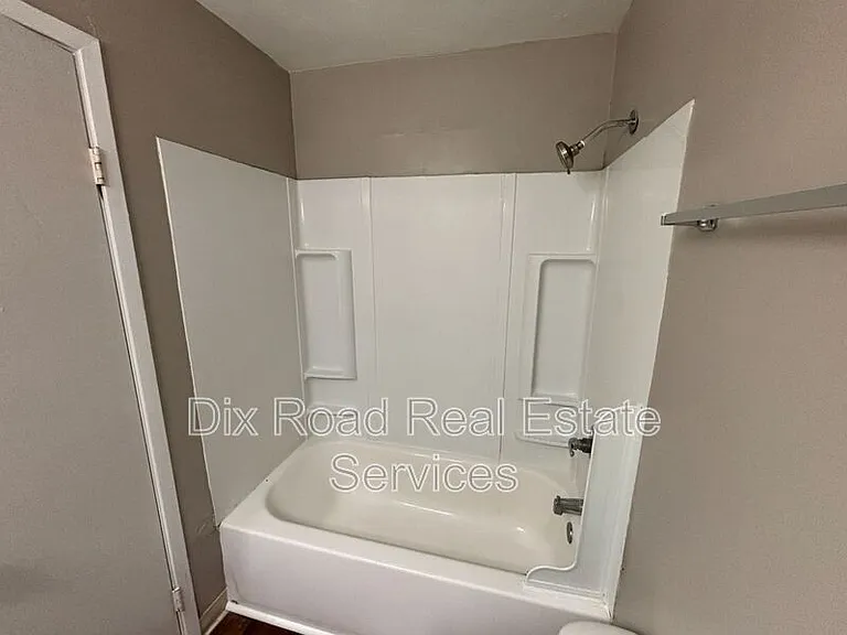 415 Sycamore Rd #D3 — Photo 26