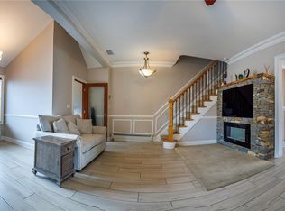 6731 52nd Road, Maspeth, NY 11378