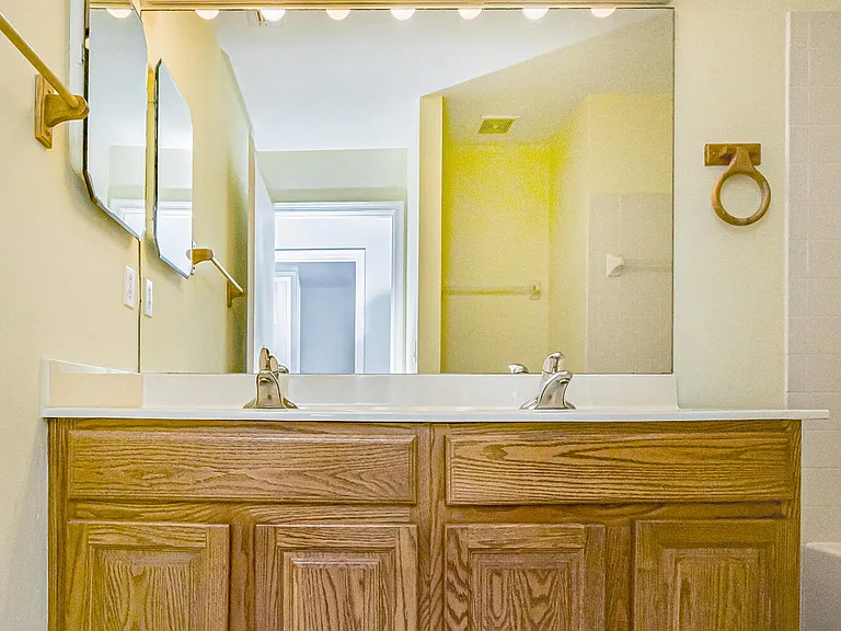5148 Rosen Blvd — Photo 32