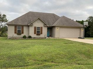 32 County Road 335, Jonesboro, AR 72401