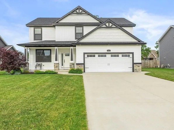 8470 Cottonwood Dr, Freeland, MI 48623