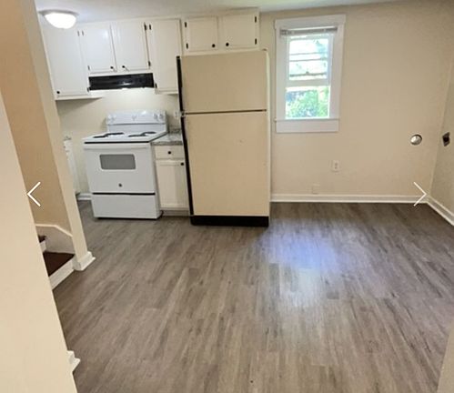 3rd image of 611 Stewart Ave SE #3